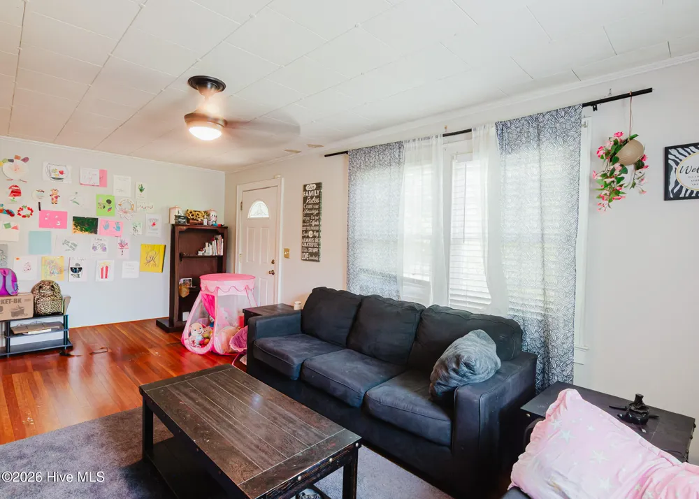 303 Myrtle Avenue Hamlet, NC 28345