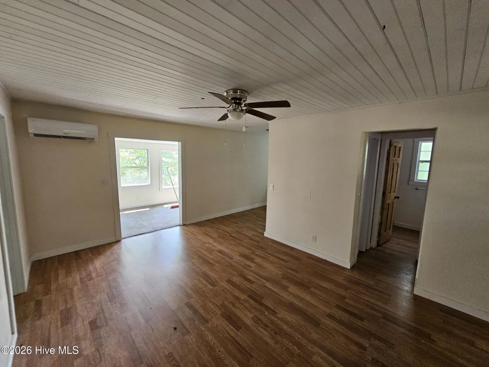 128 Manor Drive #A & B Hayesville, NC 28904