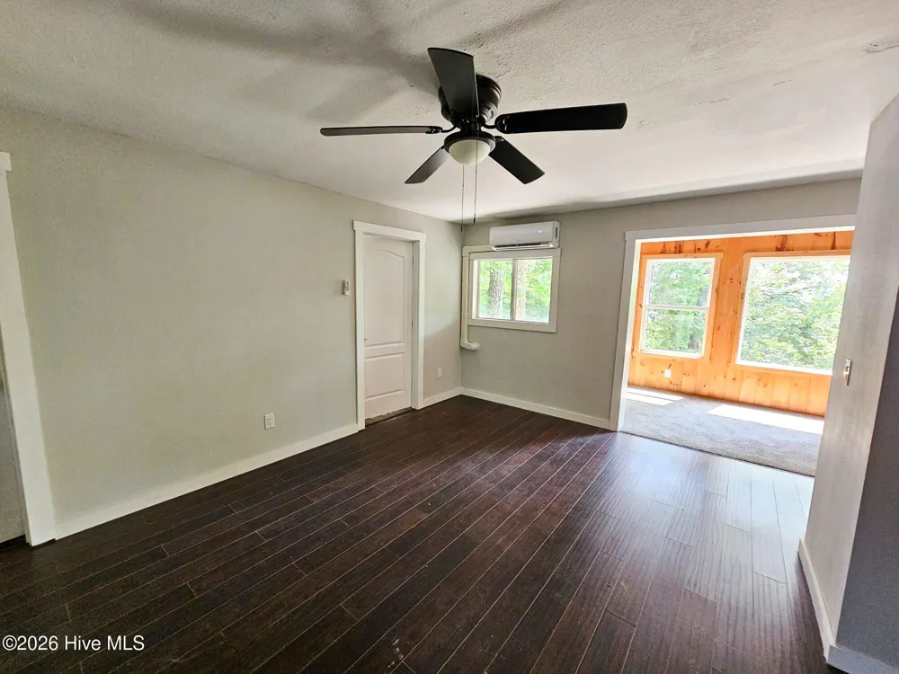 128 Manor Drive #A & B Hayesville, NC 28904
