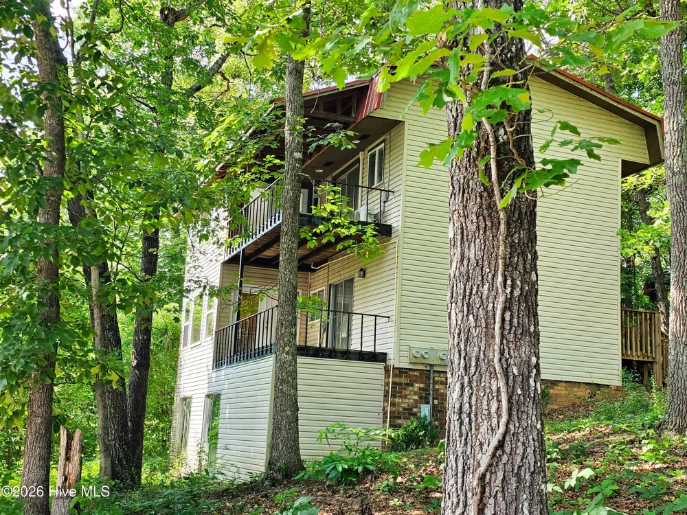 128 Manor Drive #A & B Hayesville, NC 28904