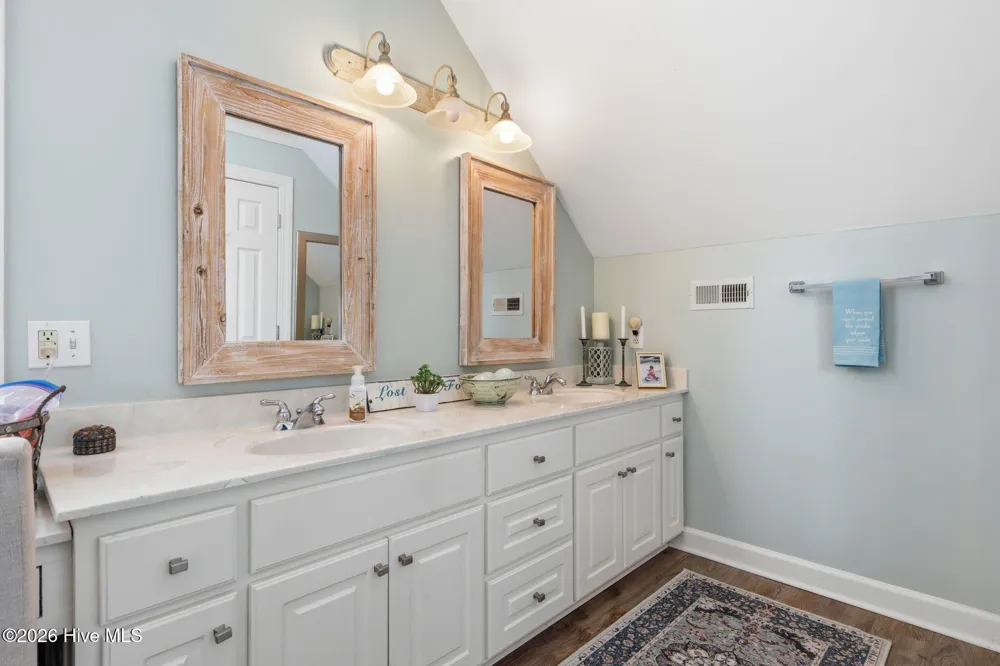 103 Sandpiper Lane Indian Beach, NC 28512