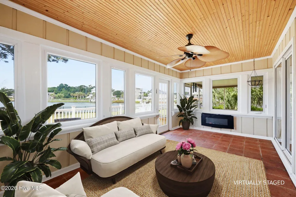220 Club Point Drive Cape Carteret, NC 28584
