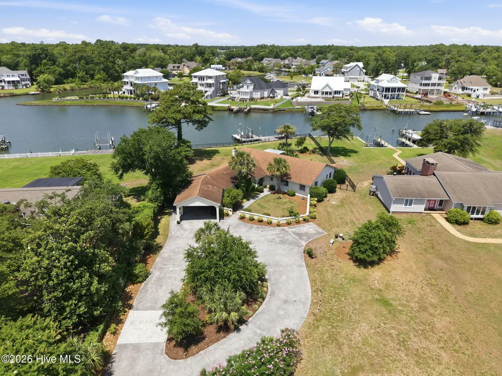 220 Club Point Drive Cape Carteret, NC 28584