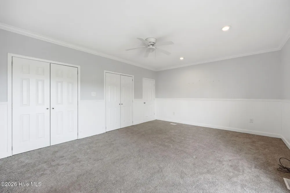 220 Club Point Drive Cape Carteret, NC 28584