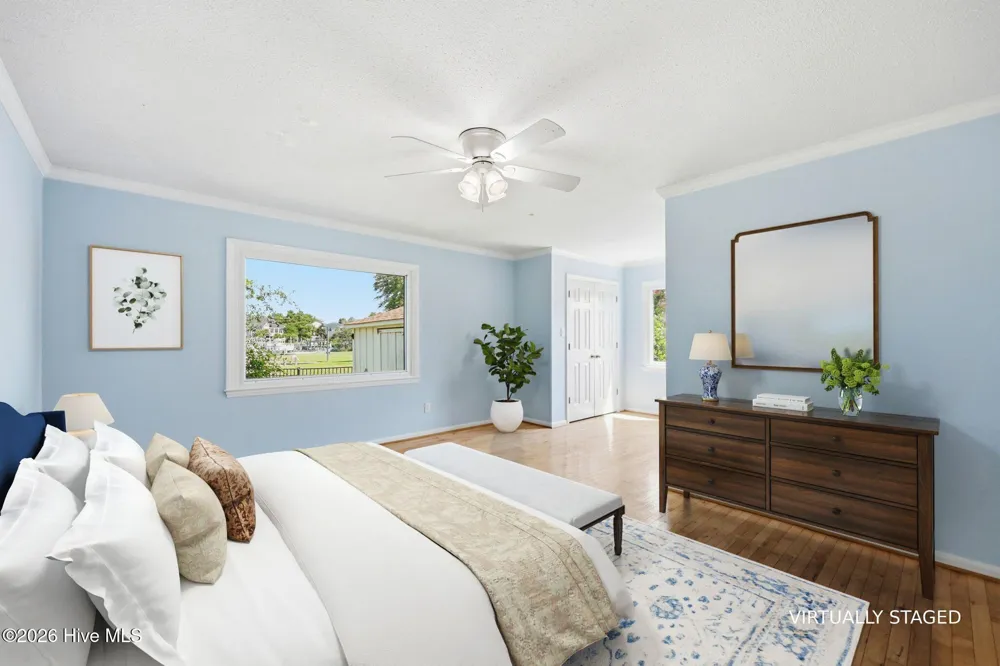 220 Club Point Drive Cape Carteret, NC 28584