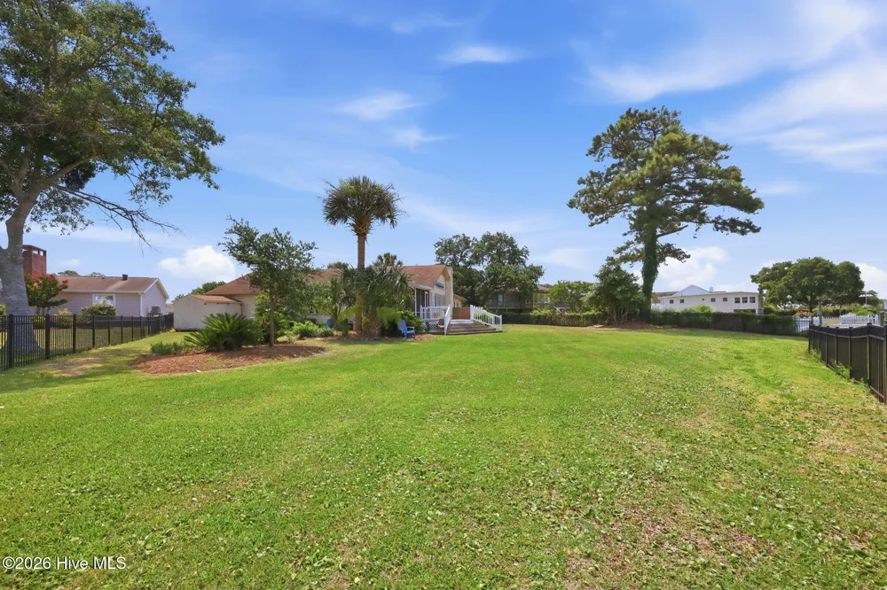 220 Club Point Drive Cape Carteret, NC 28584