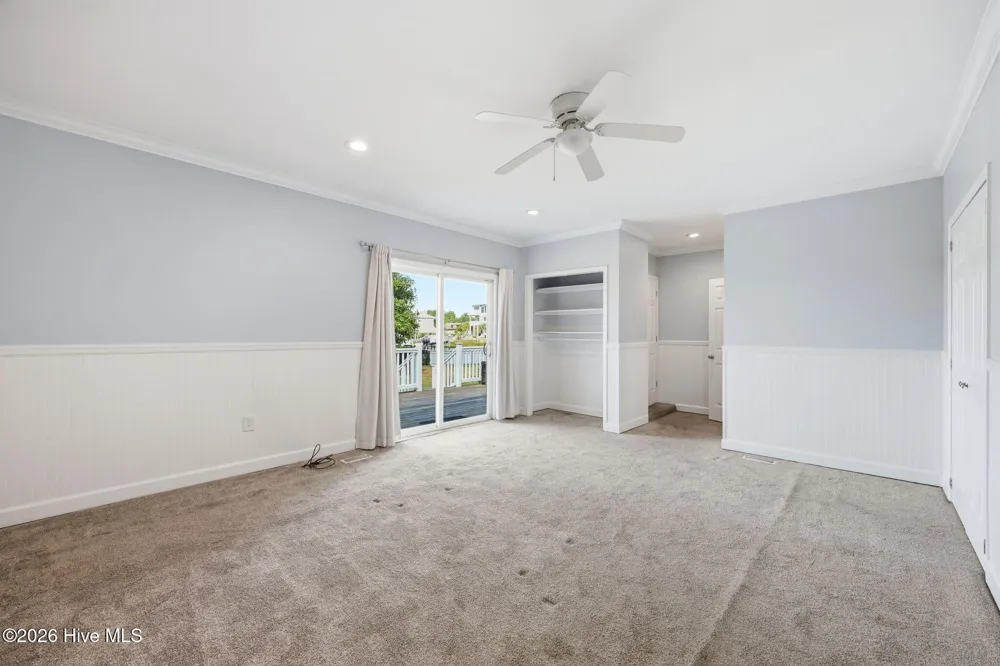 220 Club Point Drive Cape Carteret, NC 28584