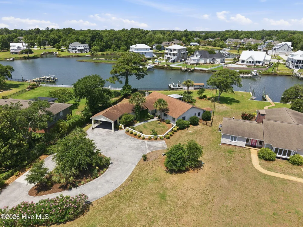 220 Club Point Drive Cape Carteret, NC 28584