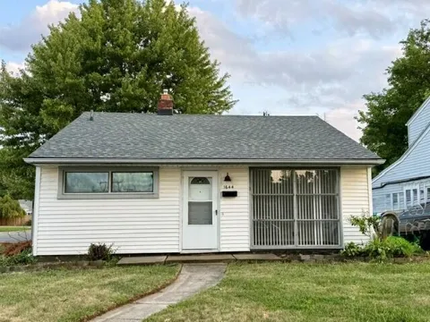 1644 E Goulson Avenue