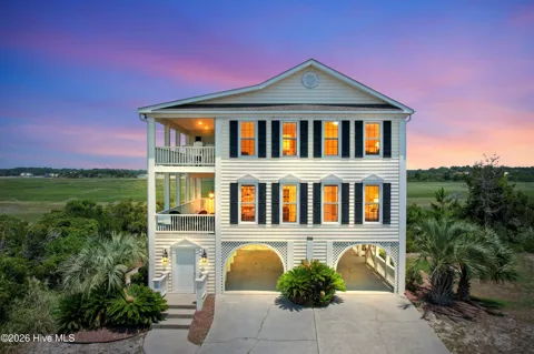 108 & 110 Loggerhead Drive