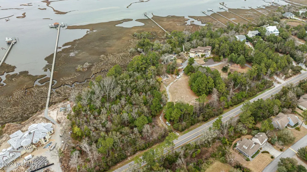 10022 Coast Guard Road Emerald Isle, NC 28594