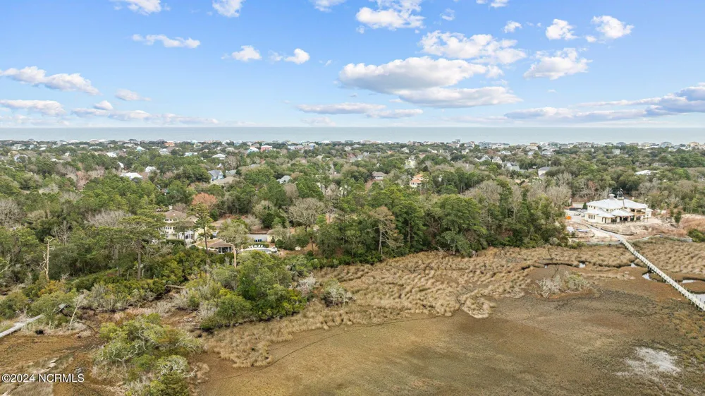10022 Coast Guard Road Emerald Isle, NC 28594