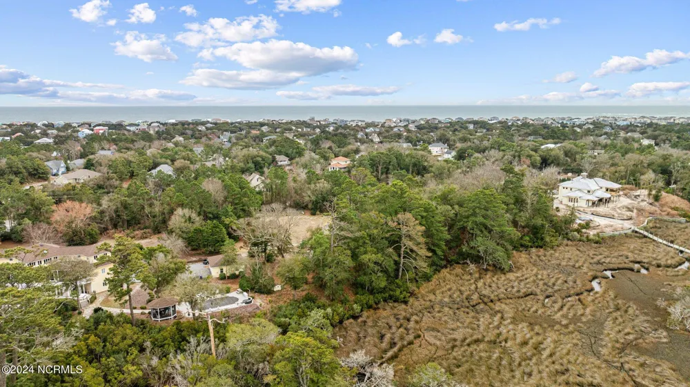 10022 Coast Guard Road Emerald Isle, NC 28594