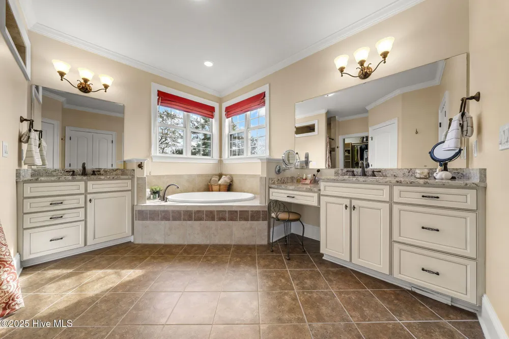 2259 Compass Pointe South Wynd NE Leland, NC 28451
