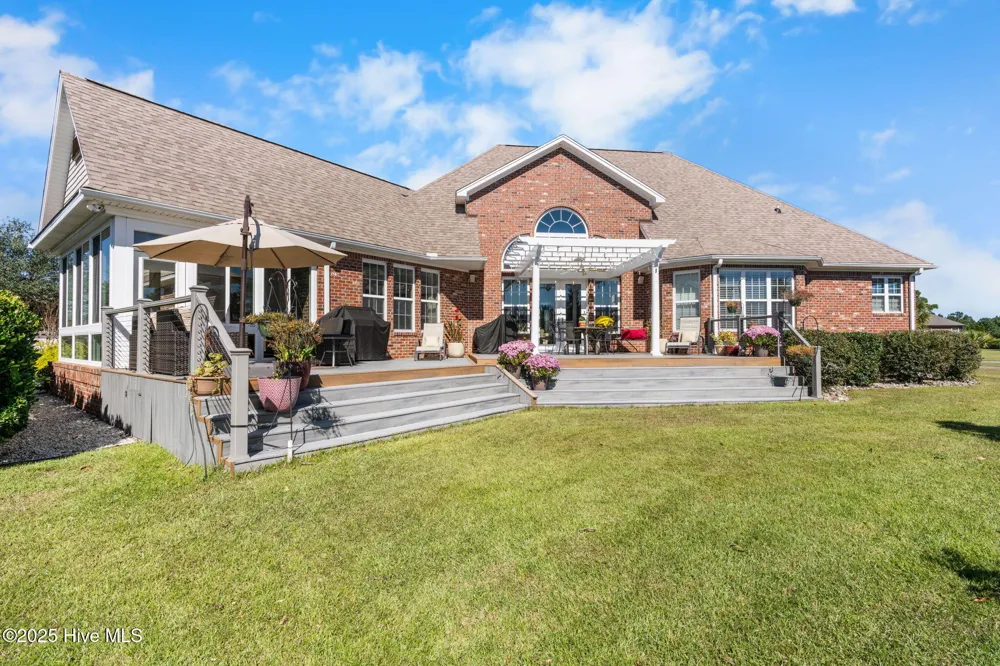 2259 Compass Pointe South Wynd NE Leland, NC 28451