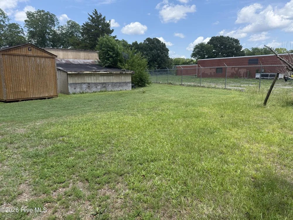 315 Cherry Street Ahoskie, NC 27910