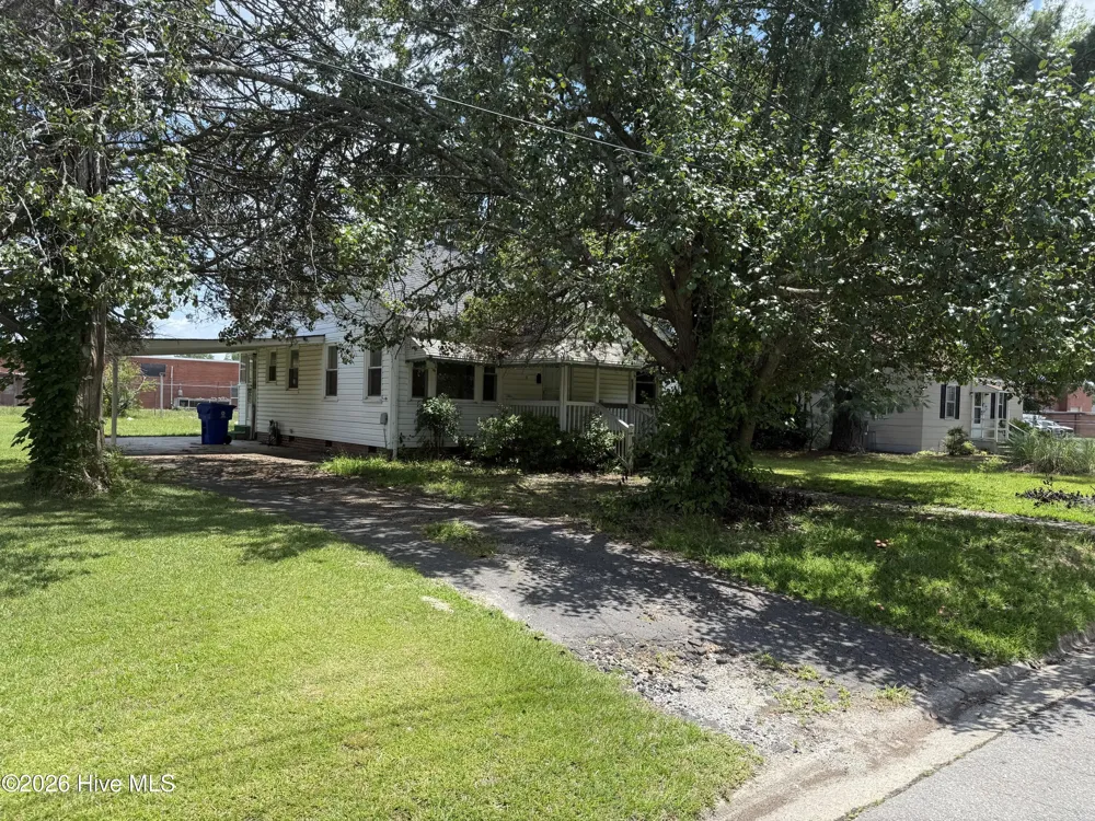315 Cherry Street Ahoskie, NC 27910
