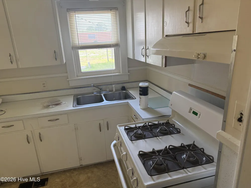 315 Cherry Street Ahoskie, NC 27910