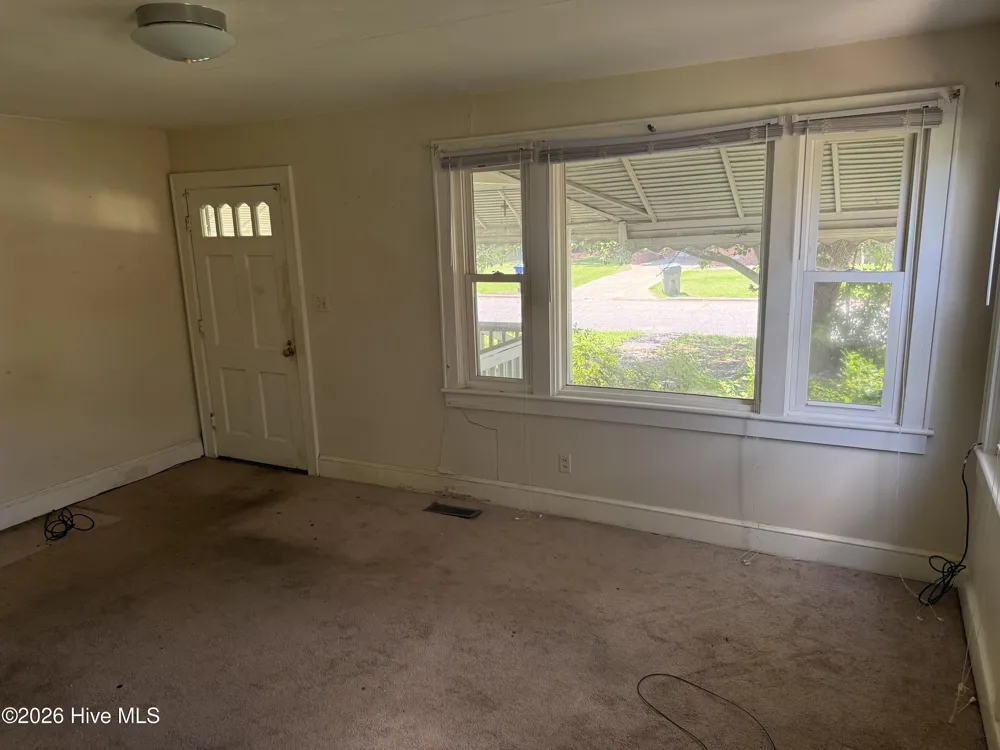 315 Cherry Street Ahoskie, NC 27910