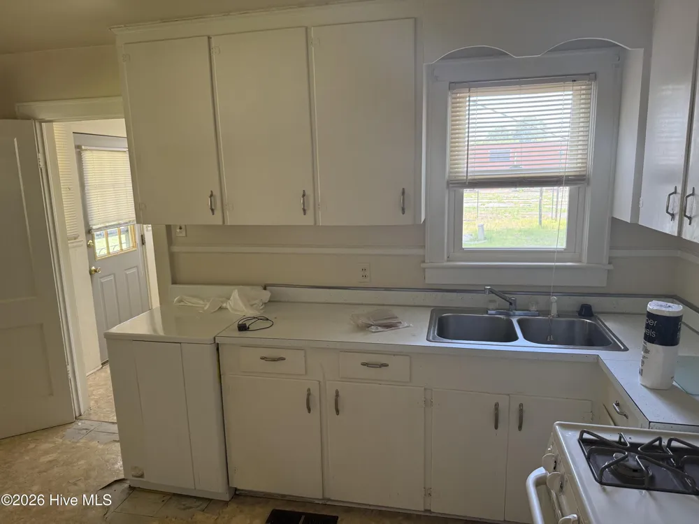 315 Cherry Street Ahoskie, NC 27910