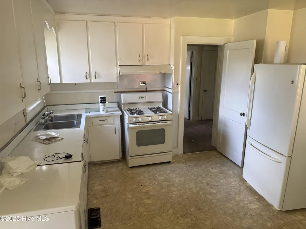 315 Cherry Street Ahoskie, NC 27910