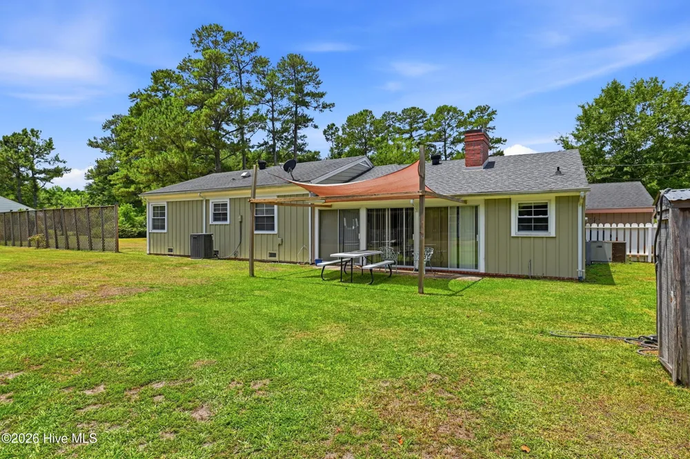 5237 Bell Williams Road Currie, NC 28435