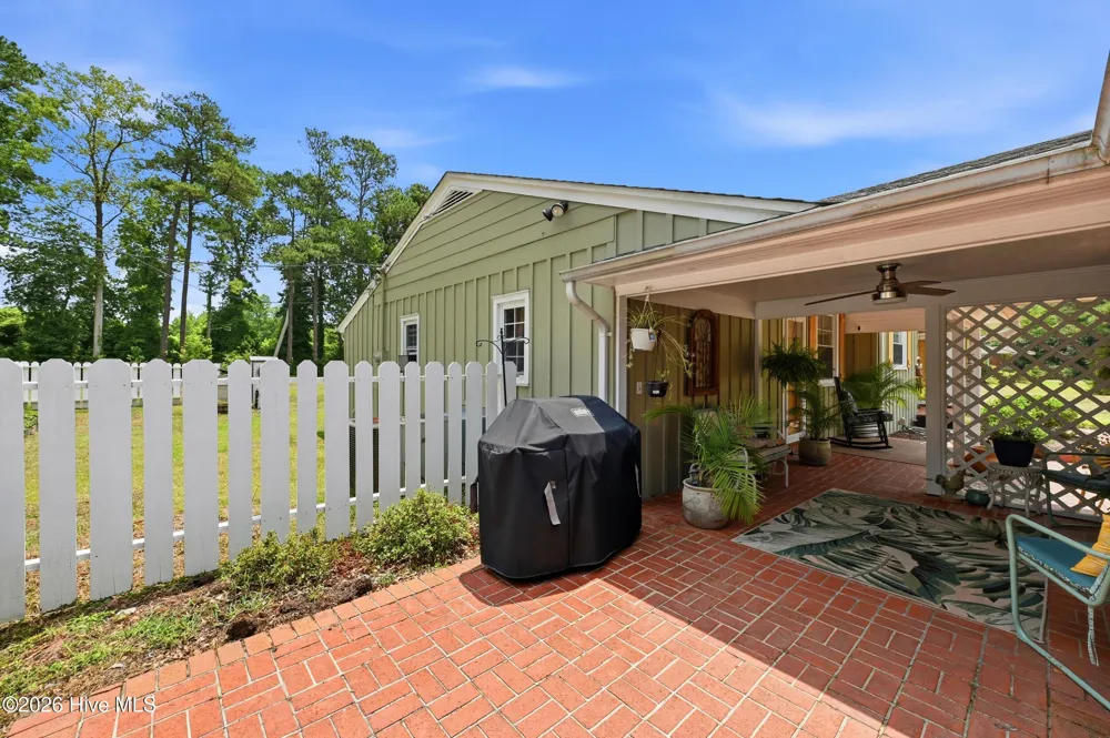 5237 Bell Williams Road Currie, NC 28435