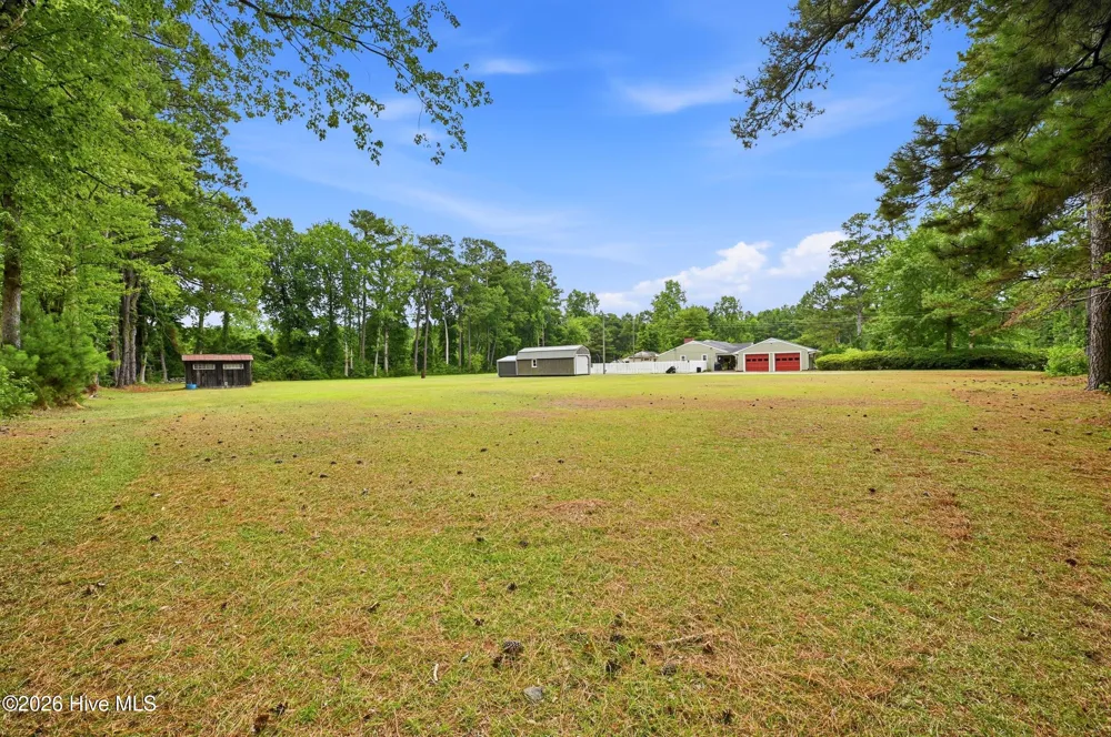 5237 Bell Williams Road Currie, NC 28435