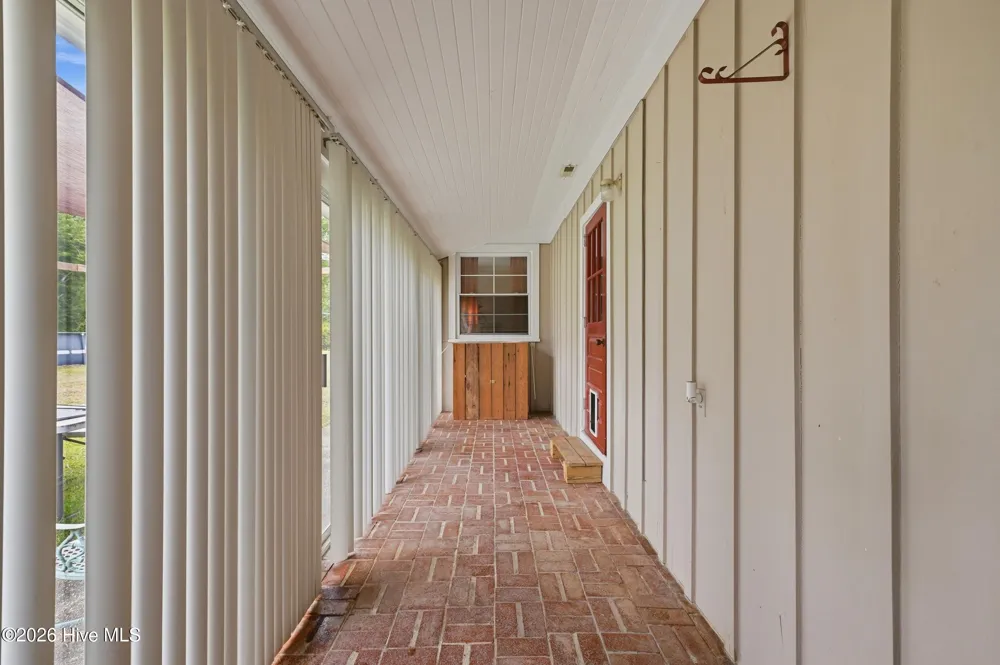 5237 Bell Williams Road Currie, NC 28435