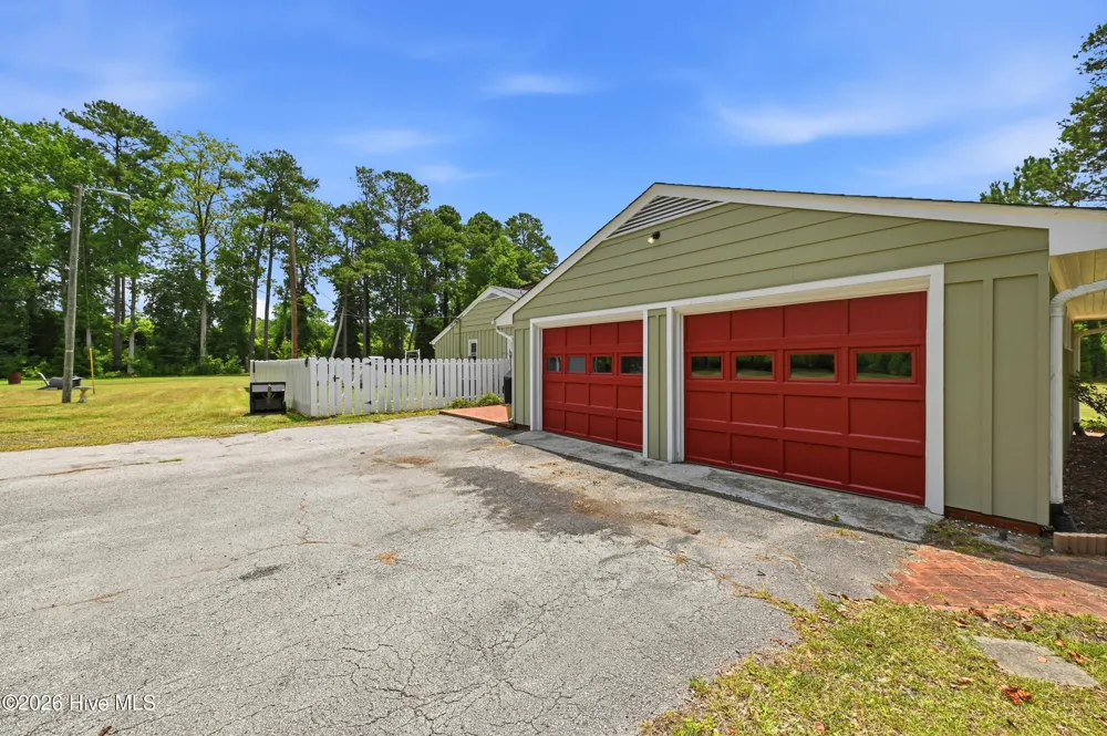 5237 Bell Williams Road Currie, NC 28435