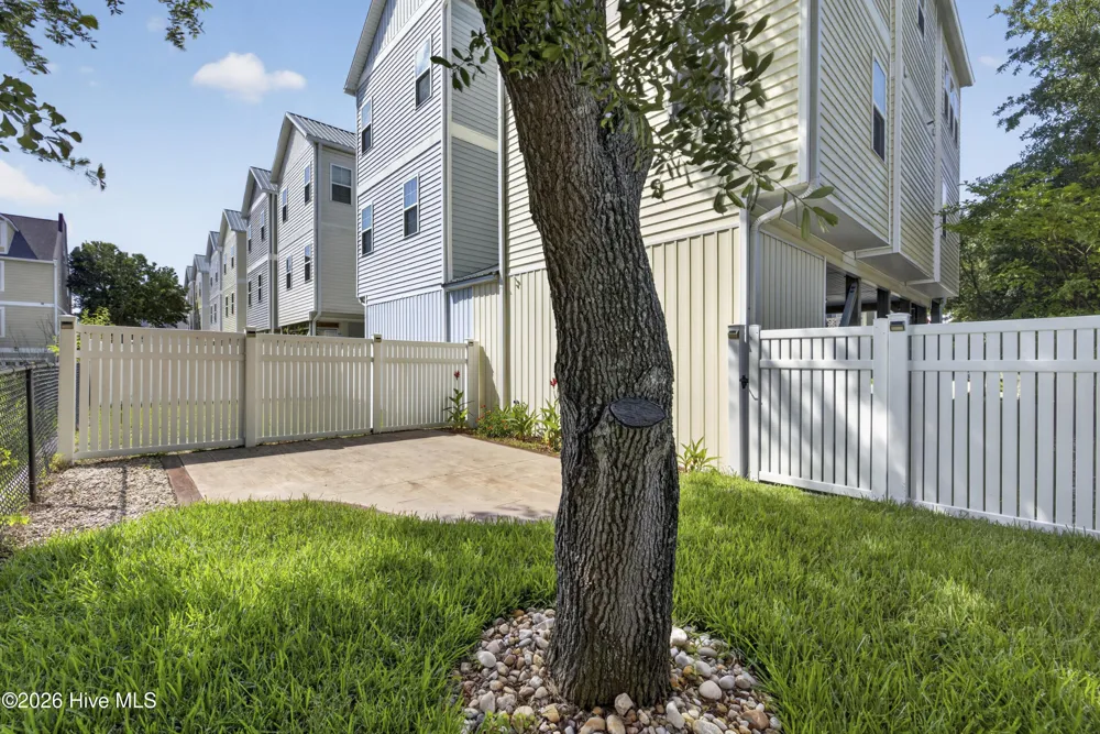 202 Bridgeview Court #A Surf City, NC 28445