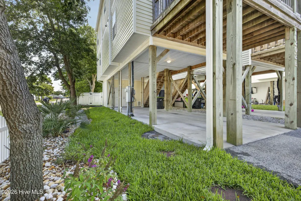 202 Bridgeview Court #A Surf City, NC 28445