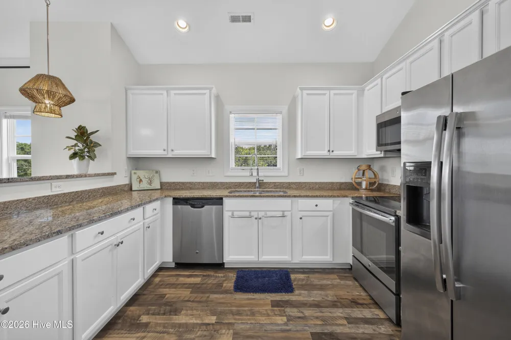202 Bridgeview Court #A Surf City, NC 28445