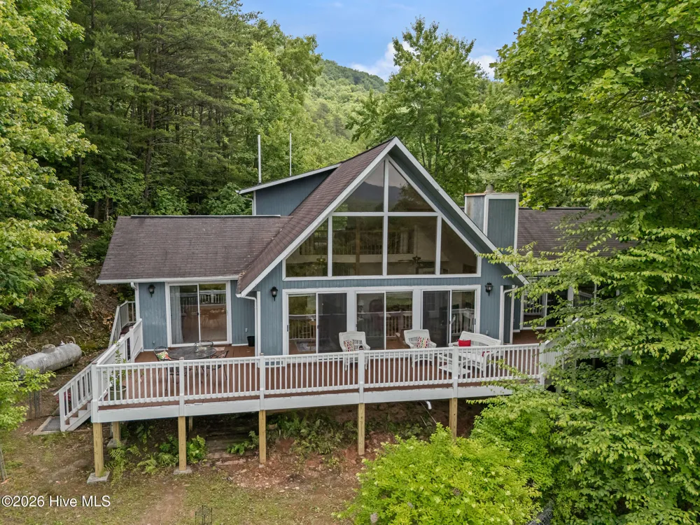 181 Rice Lane Marble, NC 28905