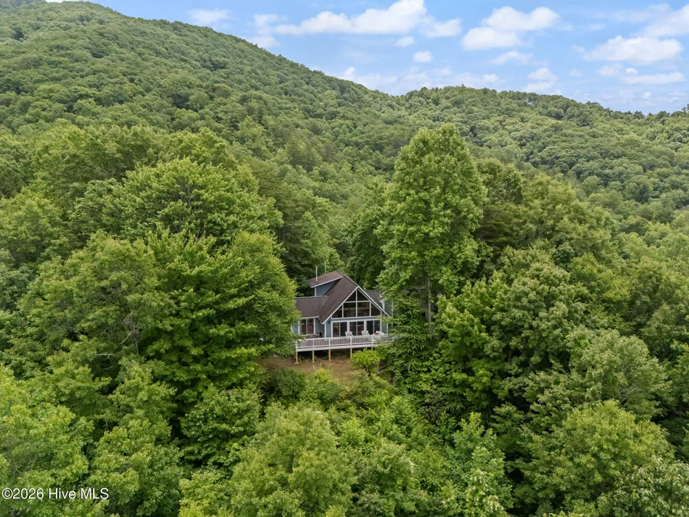 181 Rice Lane Marble, NC 28905