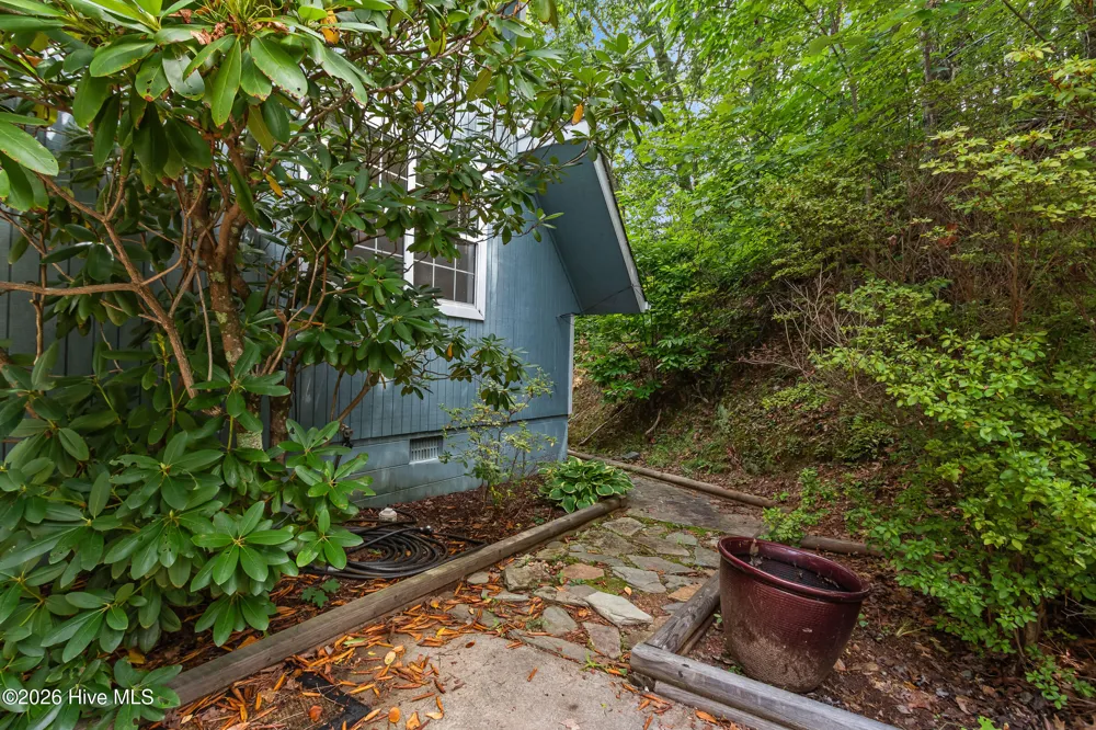 181 Rice Lane Marble, NC 28905