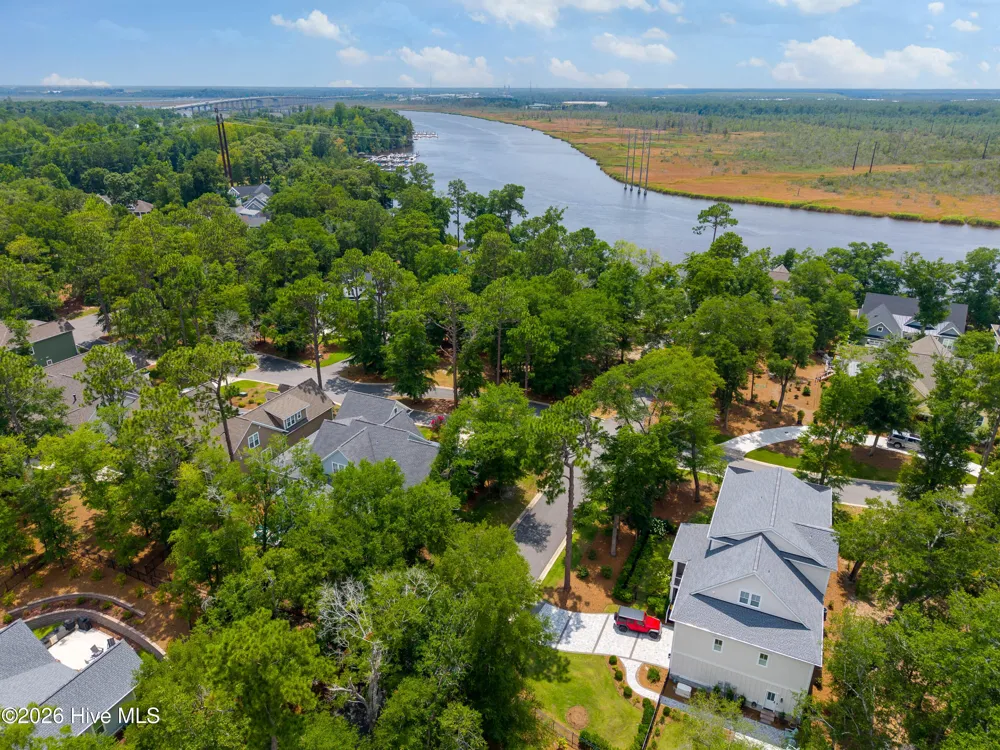 3627 White Cliffs Drive Castle Hayne, NC 28429