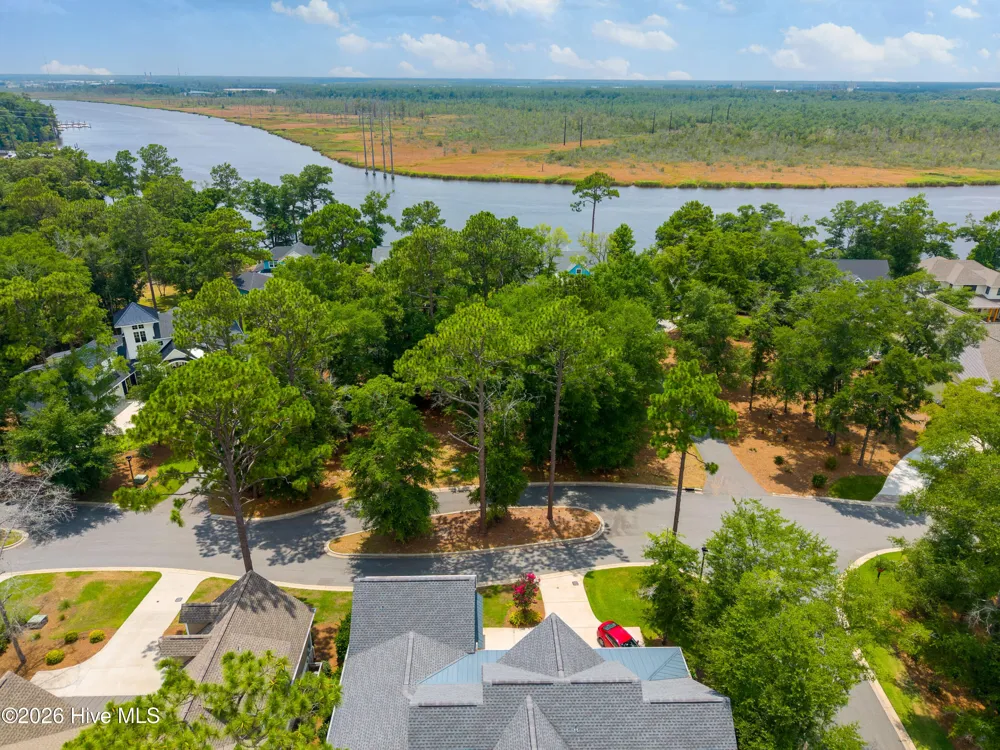 3627 White Cliffs Drive Castle Hayne, NC 28429