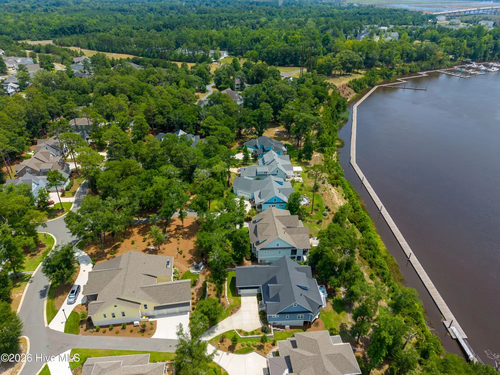 3627 White Cliffs Drive Castle Hayne, NC 28429