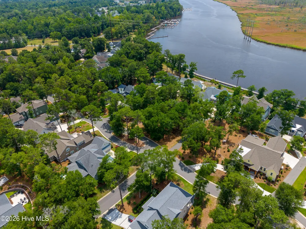 3627 White Cliffs Drive Castle Hayne, NC 28429