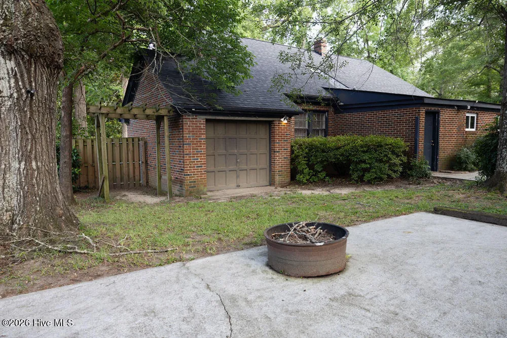 328 Camellia Drive Thomson, GA 30824