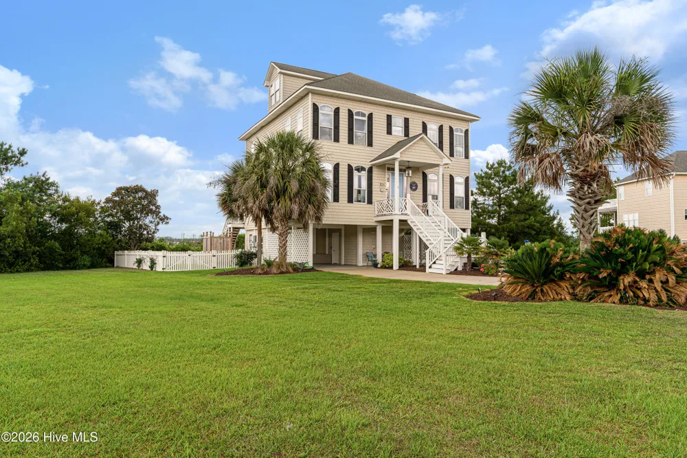 524 Shipmast Court #& Slip #4 Beaufort, NC 28516
