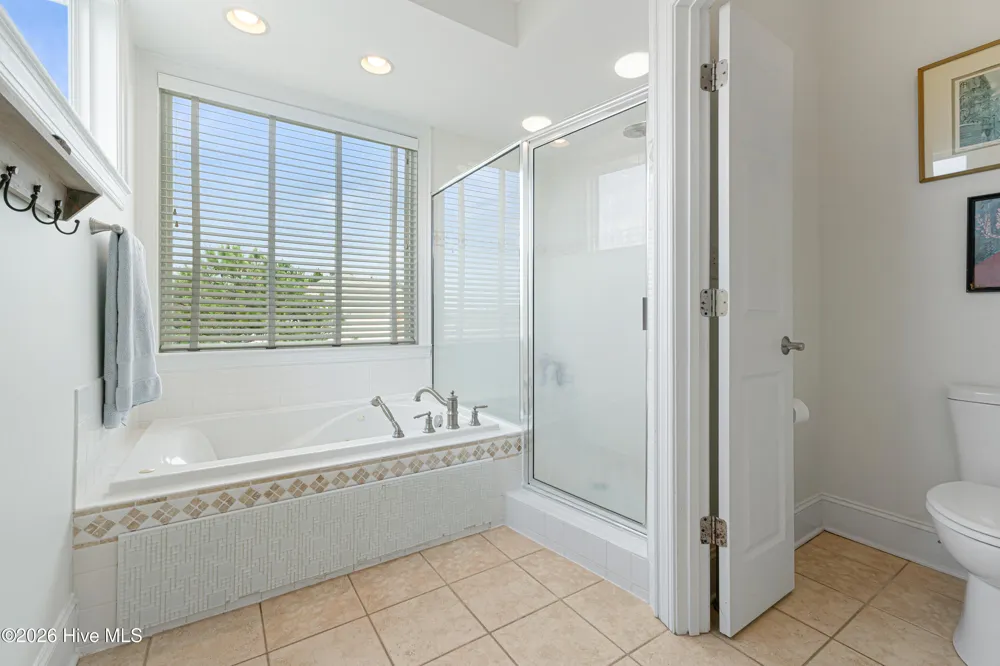 524 Shipmast Court #& Slip #4 Beaufort, NC 28516