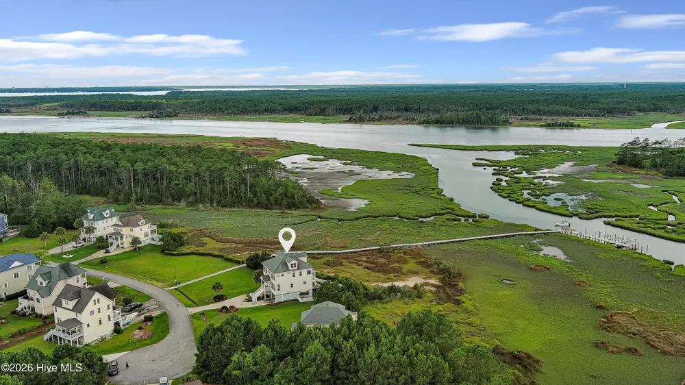 524 Shipmast Court #& Slip #4 Beaufort, NC 28516
