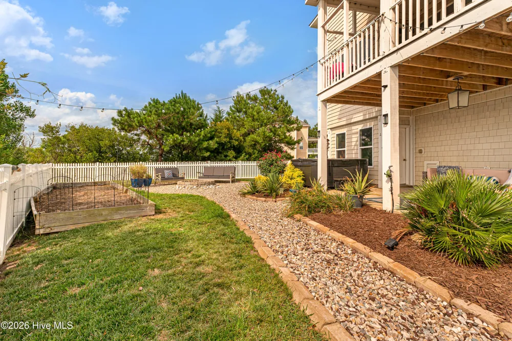 524 Shipmast Court #& Slip #4 Beaufort, NC 28516