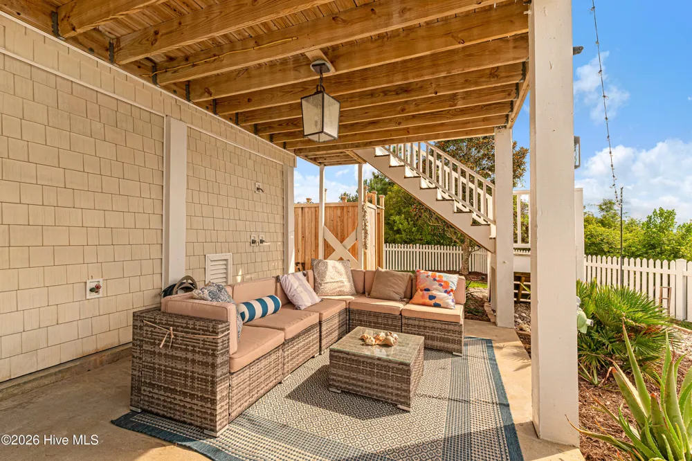 524 Shipmast Court #& Slip #4 Beaufort, NC 28516