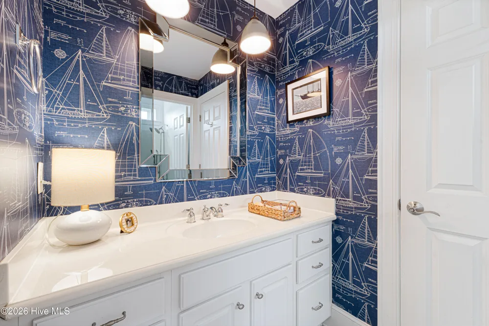 524 Shipmast Court #& Slip #4 Beaufort, NC 28516
