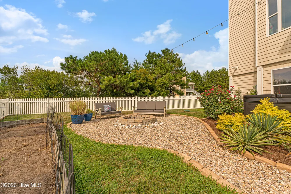 524 Shipmast Court #& Slip #4 Beaufort, NC 28516