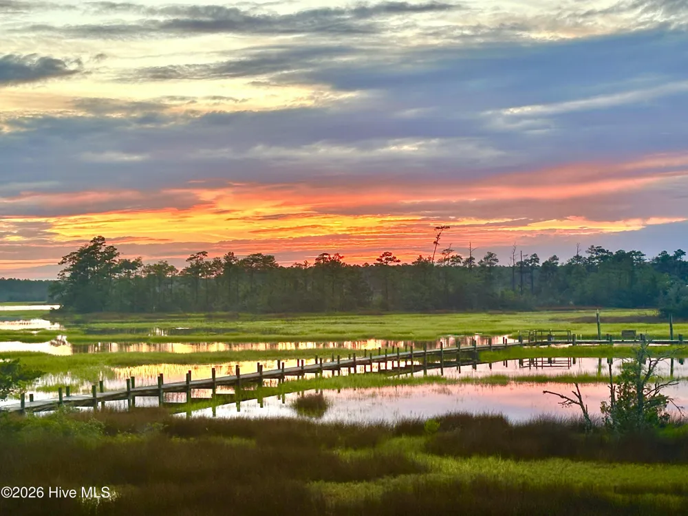 524 Shipmast Court #& Slip #4 Beaufort, NC 28516