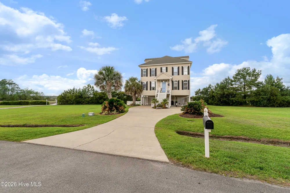 524 Shipmast Court #& Slip #4 Beaufort, NC 28516